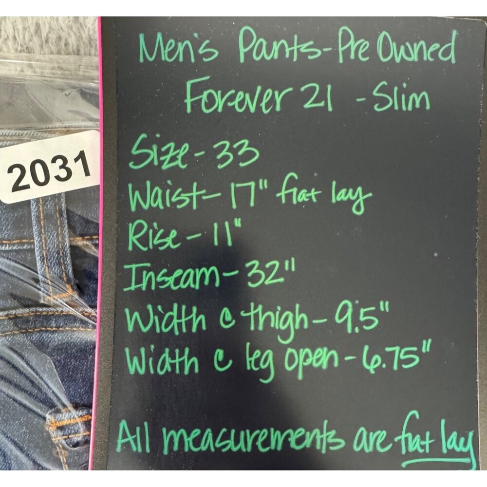 Forever 21 Slim Mens Denim Jeans Size 33 lighter W/Lighter Upper Backside - Picture 12 of 13